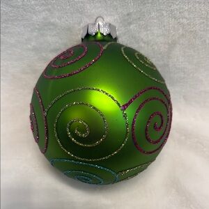 Green Swirl Glass Holiday Ornament